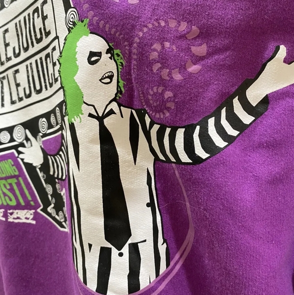 🪲💜 BEETLEJUICE XXL PURPLE SWEATER 💜 🪲 - Picture 4 of 5